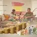 Monedas y billetes disminuyendo de valor, simbolizando la pérdida de poder adquisitivo en España por la inflación del 3,5%.